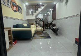 BÁN NHÀ HẺM XE HƠI ĐƯỜNG 59, P14, GV DT 30M2 GIÁ 3TY3 TL.