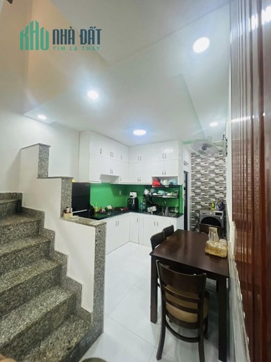 BÁN NHÀ HẺM XE HƠI ĐƯỜNG 59, P14, GV DT 30M2 GIÁ 3TY3 TL.