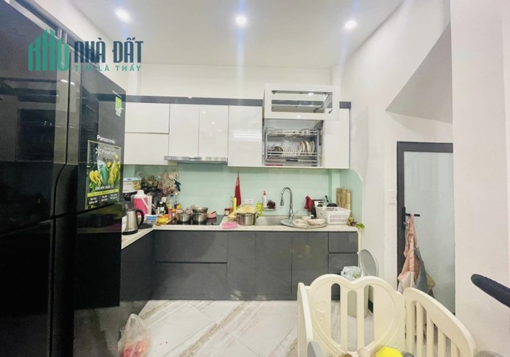 NHÀ ĐẸP Ở NGAY-LÔ GÓC-ÔTÔ ĐỖ CỬA-32M 6xTỶ-TIỆN ÍCH ĐỈNH CAO-YÊN LẠC QUẬN HAI BÀ