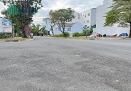 Bán đất biệt thự KDC Lập Phúc Nhà Bè. DT 10m x 25m, đường 20m, thông Đào Sư Tích, PMH Quận 7