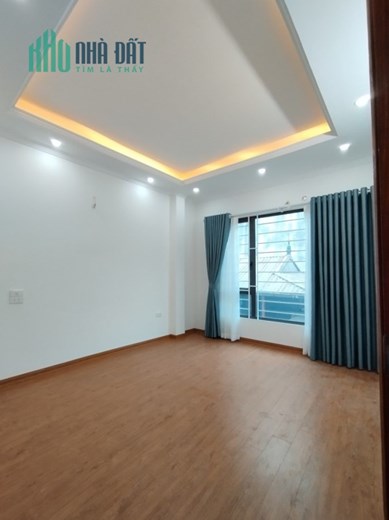 Bán nhà đẹp quận Thanh Xuân. TT Ngã Tư Sở. Ô TÔ. GẦN HỒ. 50m2 x 5T. MT 5m. Nhỉnh 6 Tỷ. 0968084286