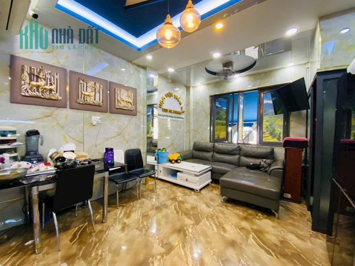 Mặt tiền quận 3. Nhà đẹp.5 tầng. Ngang 6m. Chỉ 12 ty nhỉnh. Bán gấp