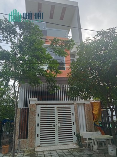 Cho thuê nhà nguyên căn 3 tầng đuờng Hoàng Công Chất đuờng 5m5 phuờng Khuê Mỹ, Quận Ngũ Hành Sơn Đà