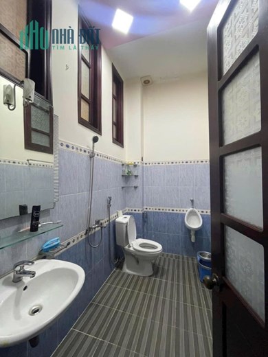 Giảm 2 tỷ! Bán nhà 4 tầng Hà Huy Tập cạnh Điện Biên Phủ. Dòng Tiền 30 Tr/T. Giá nhỉnh 10 tỷ