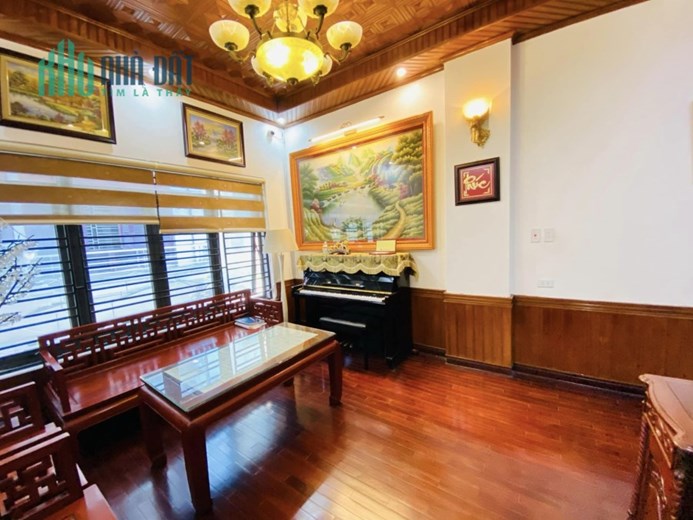 41m 5 Tầng Mặt Tiền 4.5m Nhỉnh 10 Tỷ Phố Hoàng Quốc Việt Cầu Giấy. Phân Lô 3 Thoáng Ô Tô Tránh Dừng