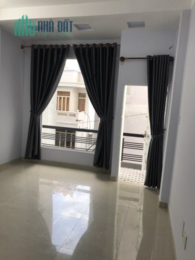 Quận 10 Sư Vạn Hạnh 50 m2 HXH 4m 1T3L 5 PN bán gấp 6tỷ95