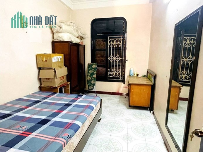 Bán Nhà Phố Lạc Long Quân Quận Cầu Giấy. 58m Nhỉnh 11 Tỷ. Cam Kết Ảnh Thật Mô Tả Chính Xác. Chủ Nhà