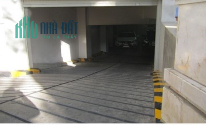Tôi Cần Bán Tòa Nhà167-169-171-173 Trần Hưng Đạo, Phường Cô Giang, Quận 1, TP.HCM