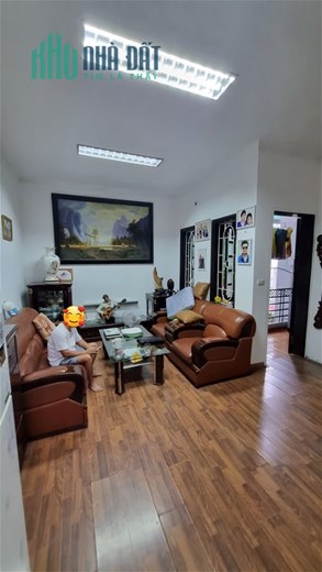 Bán Đất Tặng Nhà Phố Lạc Long Quân Quận Cầu Giấy.101m Mặt Tiền 8m Nhỉnh 15 Tỷ. Cam Kết Ảnh Thật Mô
