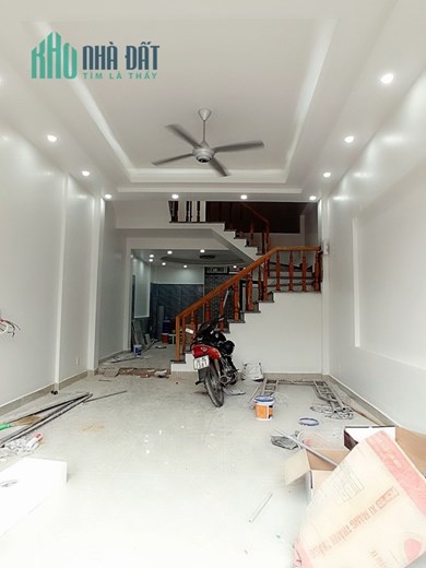 Bán nhà mặt ngõ Trại Lẻ, 55m 4 tầng GIÁ 3.75 tỉ, mới tinh, độc lập, ngõ ô.tô