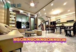 Bán nhà Dư Hàng, 50m 4 tầng GIÁ 3.9 tỉ ngay sau mặt đường, xây sang xịn