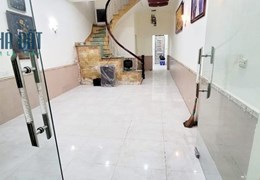 Bán nhà ngõ Nam Pháp 72m 3 tầng GIÁ 3.65 tỉ độc lập, mặt ngõ kinh doanh tốt
