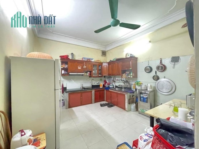 Bắc Cầu 60mv  4 tầng  - 3.65 tỷ 
Long Biên- Hà Nội