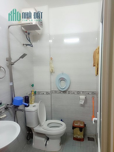 Bán nhà Kiều Sơn, diện tích  47m 4 tầng GIÁ 2.69 tỉ, ô.tô đỗ cửa