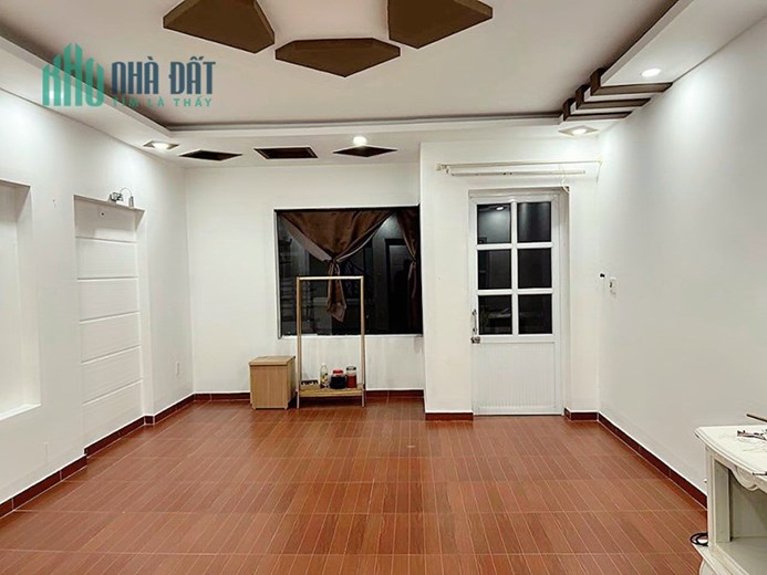 Bán nhà mặt ngõ Xóm Trung - Văn Cao, 55m 4 tầng GIÁ 2.95 tỉ ô.tô để trong nhà
