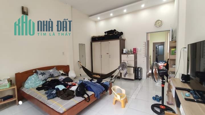 Bán nhà 2 tầng 135m2 hẻm 7m đường Gò xoài Bình Tân 6.5 tỷ