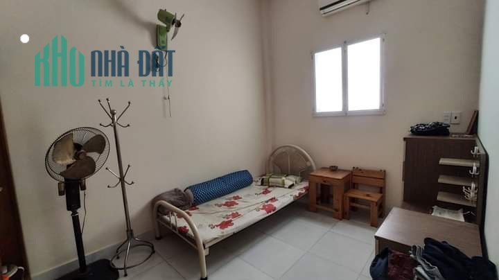 Bán nhà 2 tầng 135m2 hẻm 7m đường Gò xoài Bình Tân 6.5 tỷ