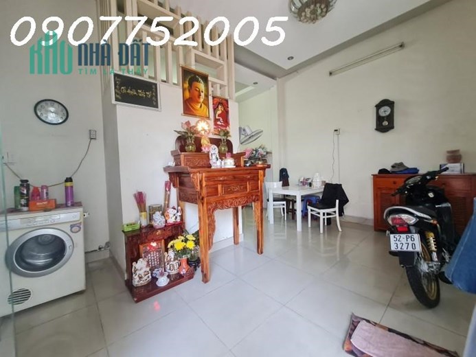 NHÀ 3 TẦNG -HXH - LINH TRUNG - 4PN VIP NHẤT KHU VỰC