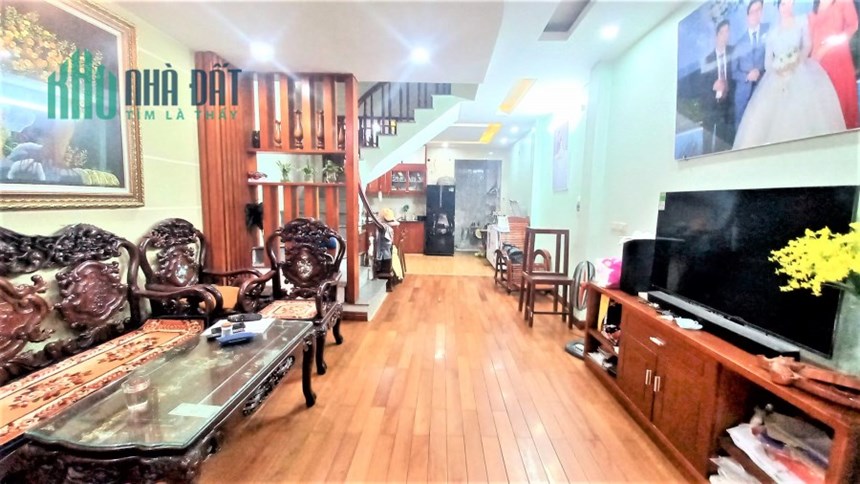 RỚT! Nhà phố Trần Phú, KINH DOANH, Ô Tô, 2 MẶT NGÕ 57m2 chỉ 8.2 tỷ