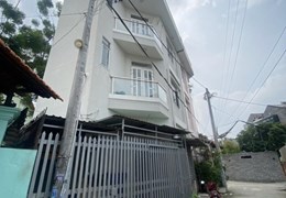 NHÀ 3 TẦNG -HXH - LINH TRUNG - 4PN VIP NHẤT KHU VỰC