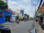 NHÀ MT NGUYỄN ẢNH THỦ, ĐƯỜNG 7M , HAI TRÁNH NHAU, CÁCH SÂN BAY CHỈ 10 PHÚT