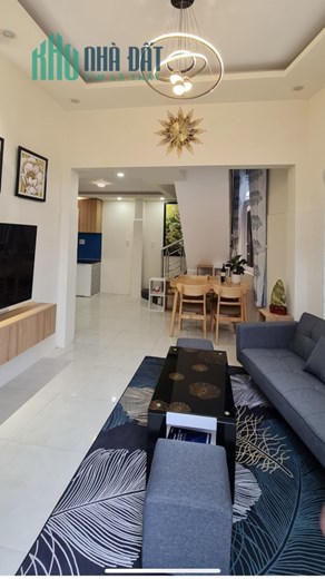 NHÀ MT NGUYỄN ẢNH THỦ, ĐƯỜNG 7M , HAI TRÁNH NHAU, CÁCH SÂN BAY CHỈ 10 PHÚT