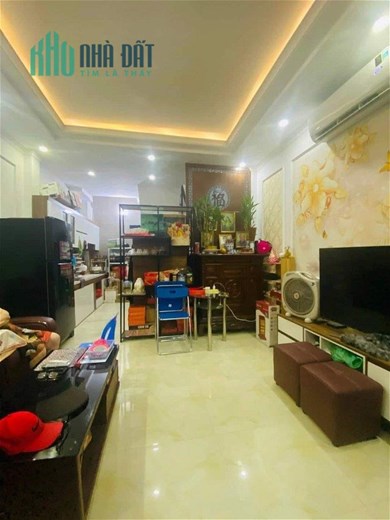Giá sốc, vị trí đỉnh,nhà đẹp phố Hoàng Hoa Thám,full nội thất 39.5m*5t, chỉ 5.3ty