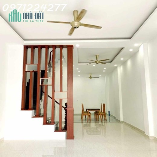 BÁN  NHÀ PHƯỚC LONG B - THỦ ĐỨC 120M2 [ 5.4 X 23 ] 4 TẦNG -4PN - 4WC
GIÁ CHỈ 8.2 TỶ - HẺM XE HƠI