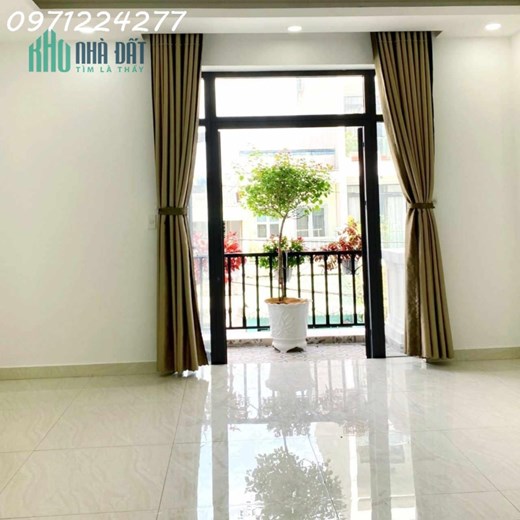 CẦN BÁN  NHÀ PHƯỚC LONG B - THỦ ĐỨC 120M2 [ 5.4 X 23 ] 4 TẦNG -4PN - 4WC
GIÁ CHỈ 8.2 TỶ - HẺM XE