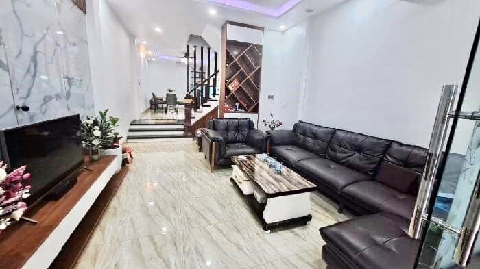 Bán gấp nhà Vạn Phúc, DT 44m2, 4 tầng, giá 4.5 tỷ