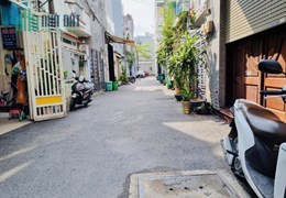Rất ngộp bank cần bán gấp nhà đường xe hơi - khu phân lô cao câp đường 30 Linh Đông - 4 x 14 giá