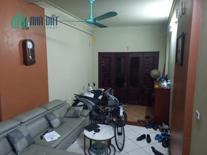 98m Nhỉnh 12 Tỷ Phố Hoàng Quốc Việt. Chủ Bán Đất Tặng Nhà. Ô Tô Đỗ Cửa. Đầu Tư Xây Căn Hộ Dòng Tiền