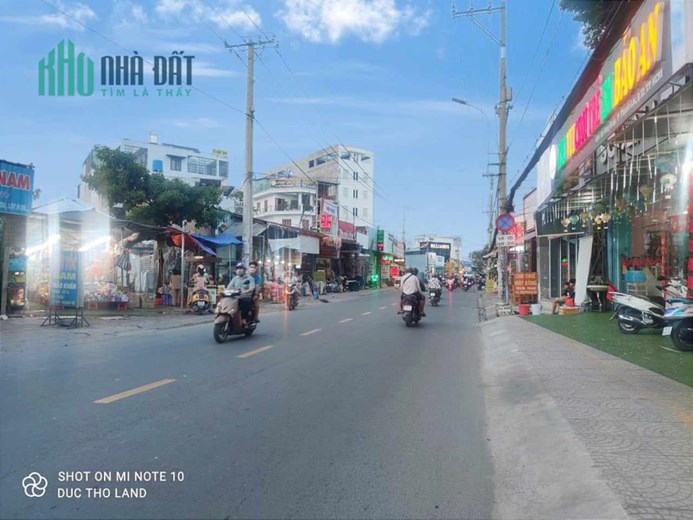Bán GẤP 390m2 đất giá CHỈ nhỉnh 25tr/m2, mặt tiền thụt Hà Huy Giáp, Quận 12