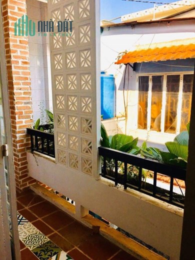 Nhà B.án 120 Thích Quảng Đức 70m2, Sát HXH, Ngang 6.5, Nhỉn 4 Ti