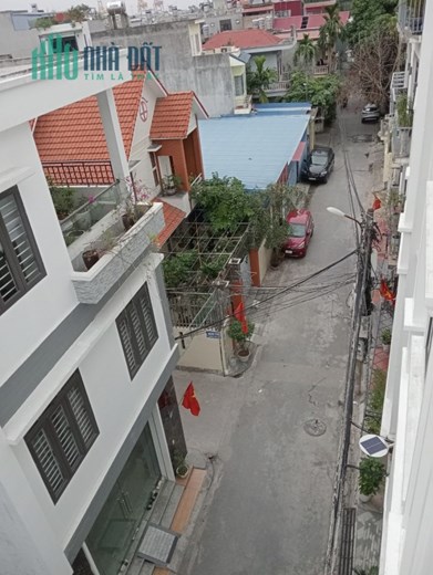 Cần bán nhà 4 tầng mới tinh ở Đông Hải 1, quận Hải An, Hải Phòng