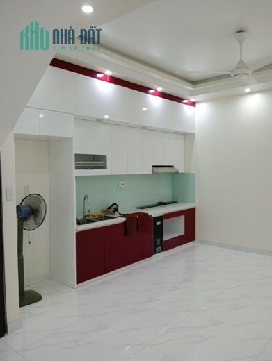 Cần bán nhà 4 tầng mới tinh ở Đông Hải 1, quận Hải An, Hải Phòng