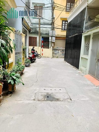NÓNG MỚI 09 2628 5559 Bán nhà Hoàng quốc việt 48m², 4 tầng, MT 4.4m, giá 11.6 tỷ Từ Liêm