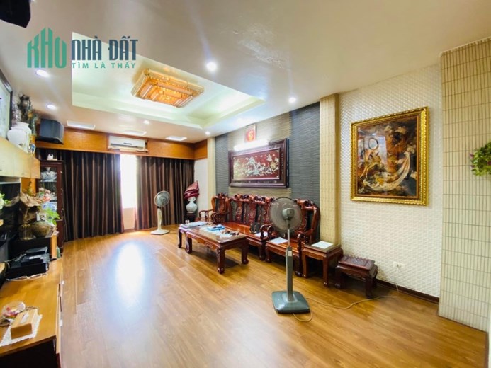Bán nhà Trích Sài. Ô TÔ _ SÁT HỒ TÂY _ KHÔNG GIAN SỐNG LÝ TƯỞNG. 45m2_11.2tỷ