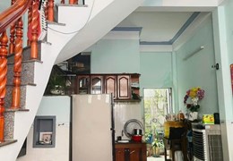 Bán Gấp Căn Nhà 3 Tầng Hẻm Nguyễn Thái Học Phường Ngô Mây