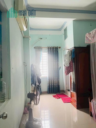 Bán Gấp Căn Nhà 3 Tầng Hẻm Nguyễn Thái Học Phường Ngô Mây
