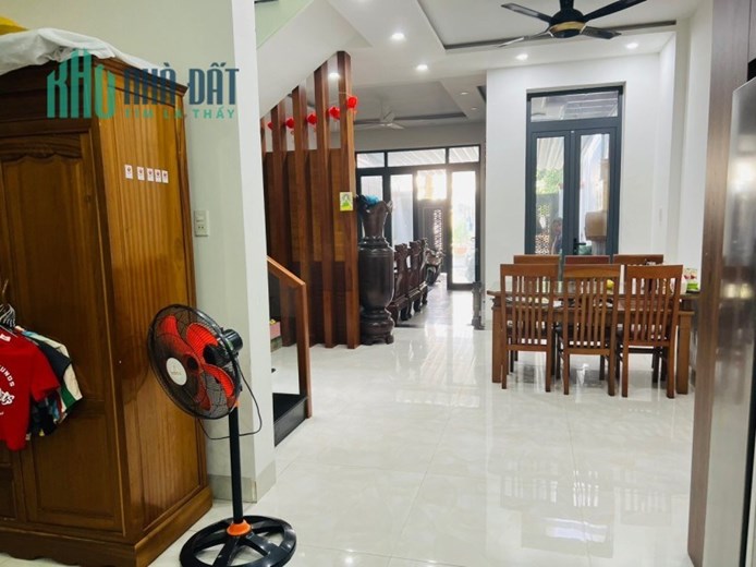 ► Mặt Tiền Trần Lê đường 7.5m gần Chợ Hoà Xuân, 130m2, 3 tầng, 6.x tỷ