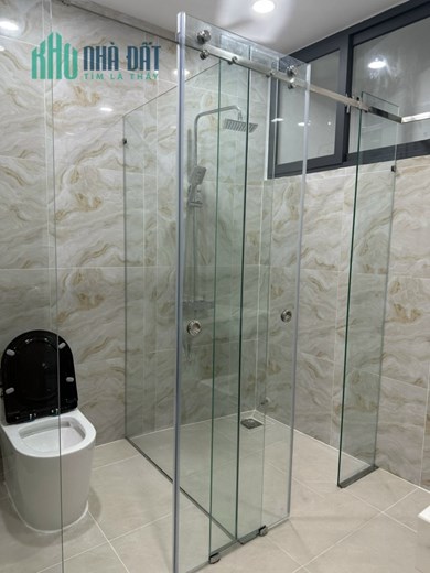 Nhà HXH đỗ cửa Lê Quang Định, P7, DT 5.2x10m, 4 lầu mới, giá 8.5 tỷ TL