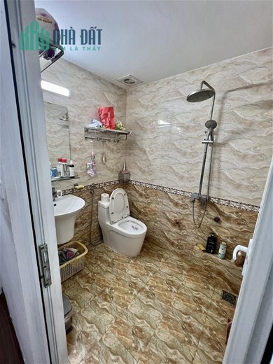 CẦN BÁN GẤP NHÀ RẺ ĐẸP RỘNG TẠI THỊNH HÀO 3 ĐỐNG ĐA HÀ NỘI GIÁ XẤP XỈ 6 TỶ.