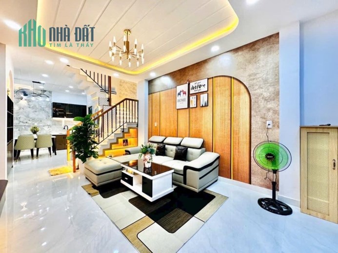 NHÀ ĐẸP 3 TẰNG HẺM XE HƠI PHAN HUY ÍCH. TẶNG FULL NỘI THẤT.