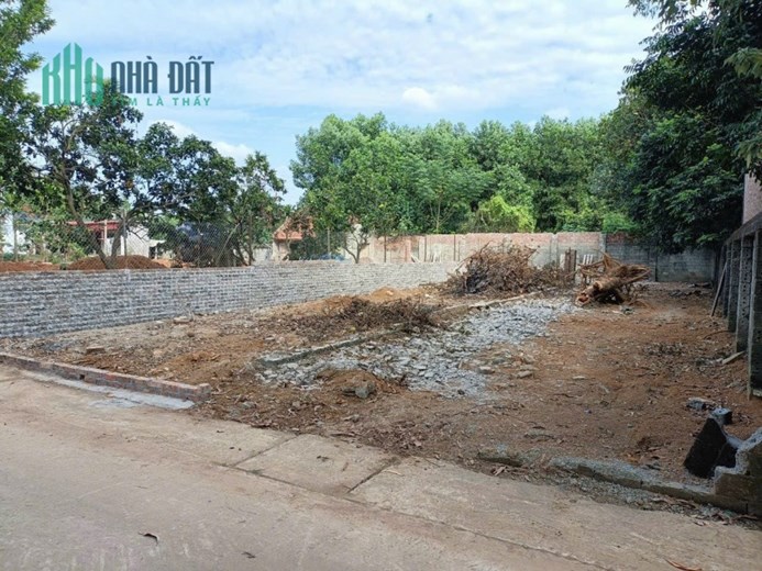 BÁN NHANH Đất Nền Hòa Lạc 132m fun thổ cư HÀNG f0 
+ TẠI TÂN XÃ _ THẠCH THẤT Đường thông ngay sát
