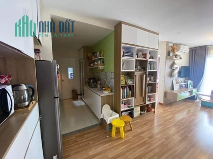 Cho thuê Diamond Riverside Full nt 10tr. Mt Võ Văn Kiệt.