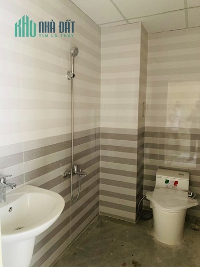 Giảm sốc 43tỷ bán gấp nhà mặt tiền 8 tầng thang máy đường Nguyễn Hữu Cầu ,Tân Định ,Q1 