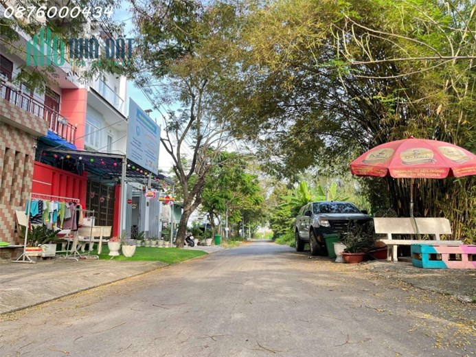 Bán đất KDC Lập Phúc thông đường số 8 16m view hồ