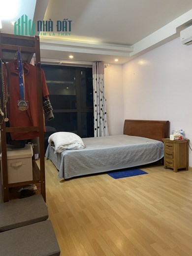 THÚY KIỀU !! Cho thuê chung cư Golden Land 275 Nguyễn Trãi 100m 2PN 2WC phun đồ 10 tr 0969040000