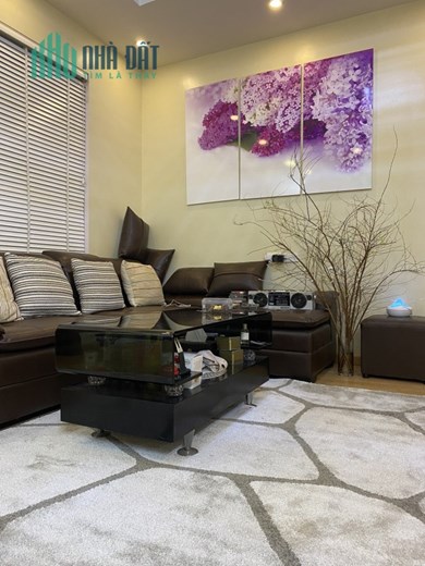 THÚY KIỀU !! Cho thuê chung cư Golden Land 275 Nguyễn Trãi 100m 2PN 2WC phun đồ 10 tr 0969040000